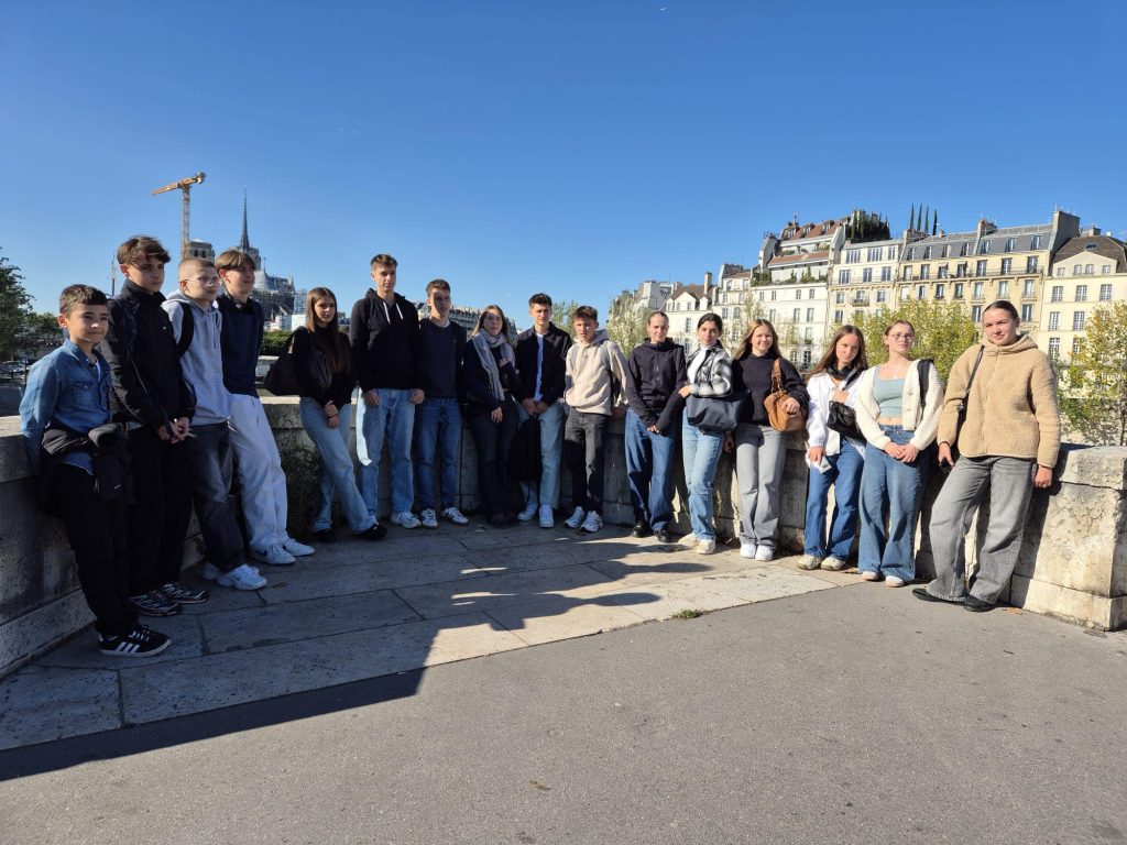Nasi licealiści na konferencji historycznej pod tytułem: „Mont-Ormel – août 1944 w Bibliotece Polskiej w Paryżu