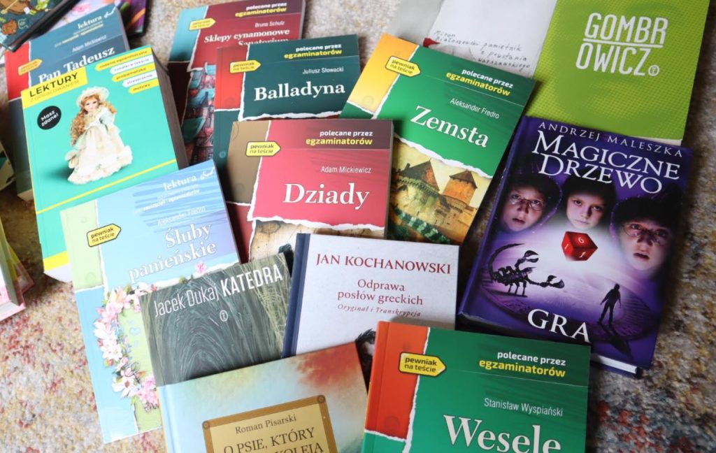 „Narodowy Program Rozwoju Czytelnictwa” wzbogaca naszą bibliotekę szkolną.