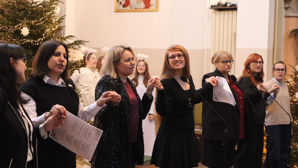 Przekażmy sobie znak pokoju – kolęda od nauczycieli